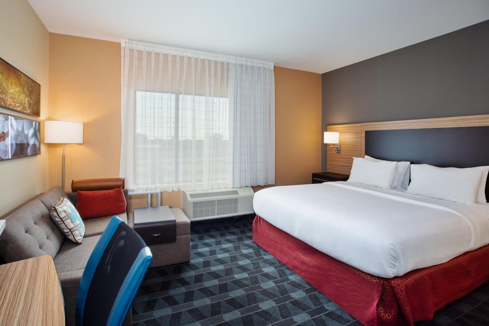 Towneplace Suites By Marriott Detroit Belleville Exterior photo